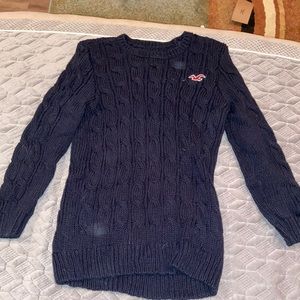 Hollister sweater